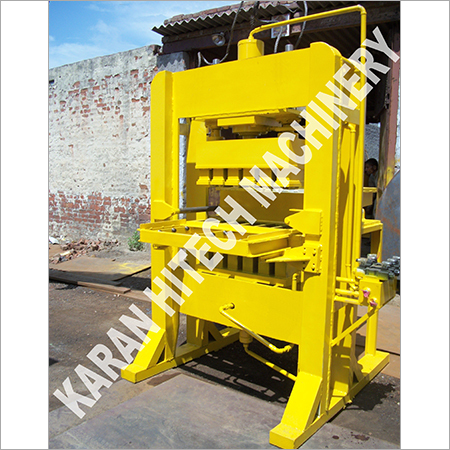 6 Bricks Flyash Brick Making Machine