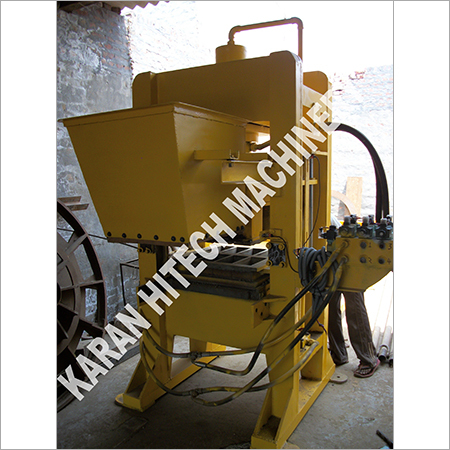 8 Bricks Flyash Brick Making Machine