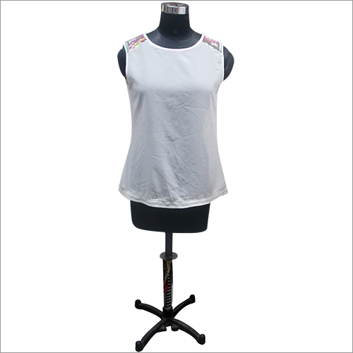 Ladies Sleeveless Tops