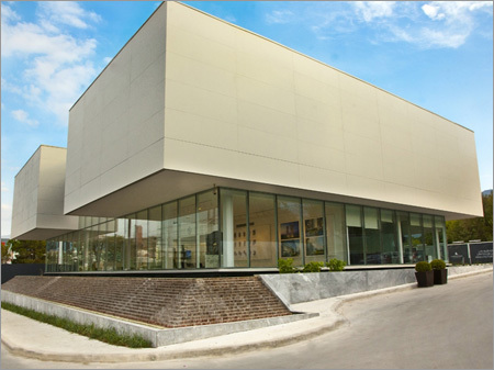 Porcelanato Tiles