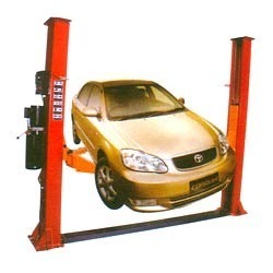 Hydraulic Two Post Hoist