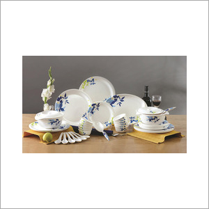 Dinnerware Set