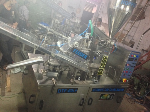 Linear Single Head Tube Filling Sealing Machine