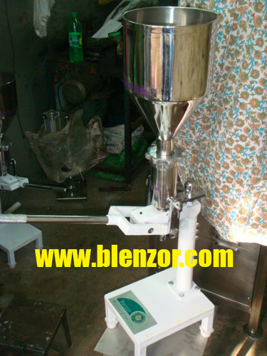 Manual Viscous Paste Filling Machine