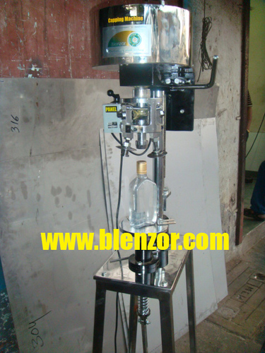 Semi Automatic Ropp Capper Sealing Machine