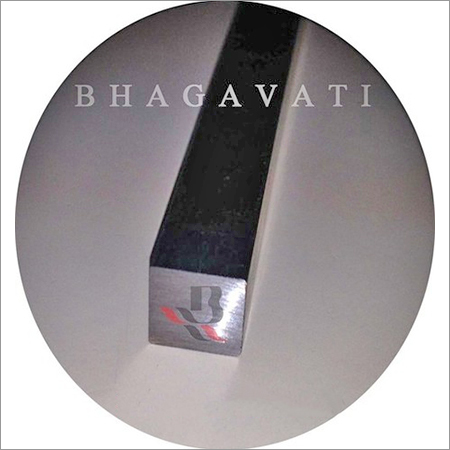 Crown Edge Square Bright Bar