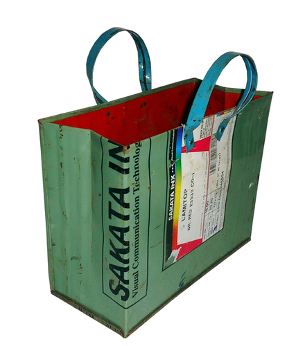 Iron Long Bucket - Metal & Plastic 10x8x6 Inches Green | Durable Lightweight Portable Reusable Matte Finish