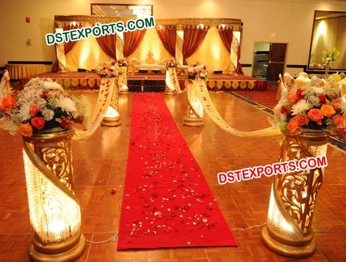HINDU WEDDING GOLD CRYSTAL STAGE