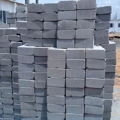 Cellular Lightweight Concrete Brick