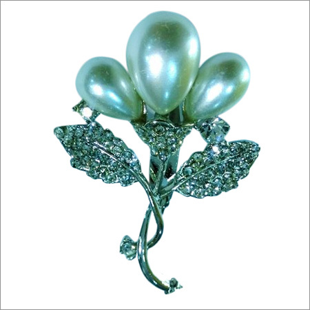 Fancy Saree Pin