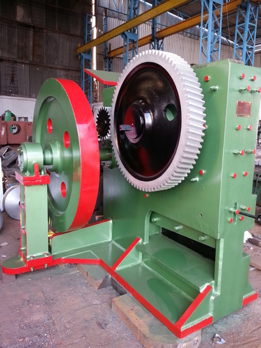 Cooling bed shearing machine