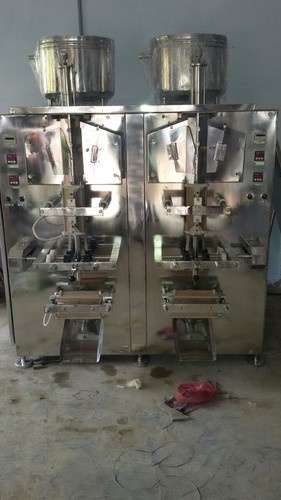 Double head packing machine