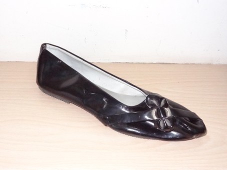 Footwears