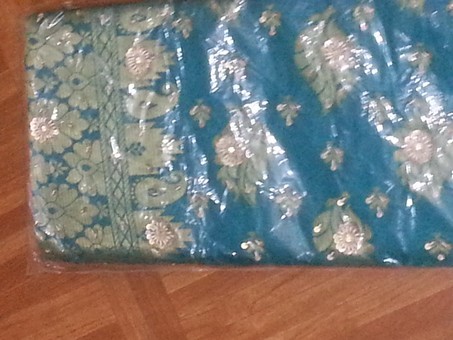 Sarees - Silk Jacquard, 5.5 Meters, Teal | Floral Embellishments, Elegant Design, Soft Fabric, Intricate Work, Vibrant Colors