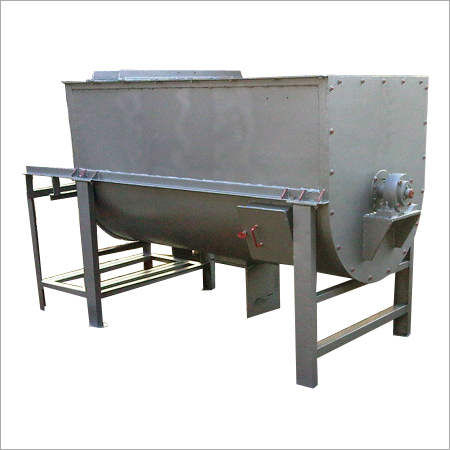 Horizontal Ribbon Blender