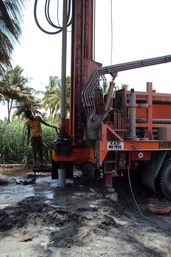 Fully Automated Borewell Drilling Machine