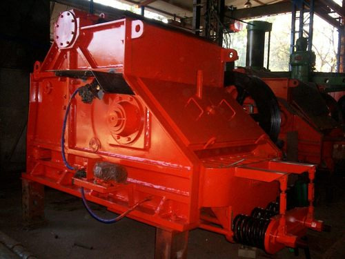 Orange Iron Ore Crusher