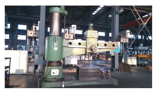 Four column hydraulic press