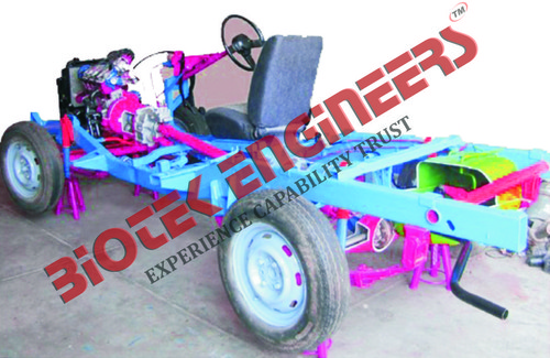 Rear Wheel Drive Car Chassis 4 Stroke 4 Cylinder Petrol Engine (Motor Driven)