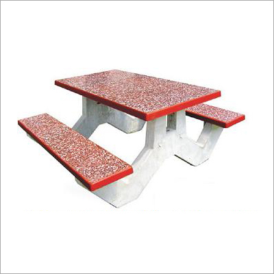 Rectangular tableTerazzo