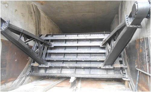 Radial Gate