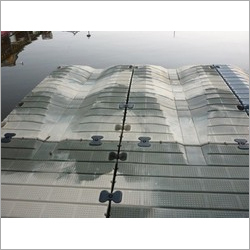 Floating platform for boat parking