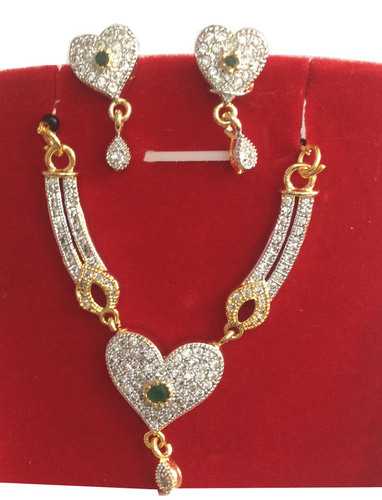 C Z Jewellery-M S Pandent Set