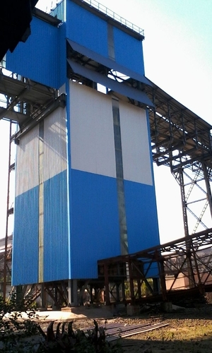 Polycarbonate Roof Sheet Installation