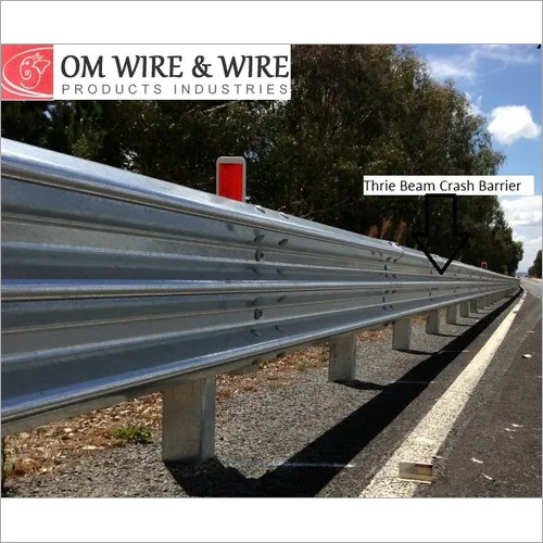 Thrie Beam Highway Crash Barrier Size: 4.318