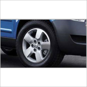 Four Wheeler Tyre Mould