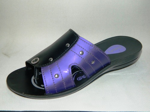 LADIES SANDALS