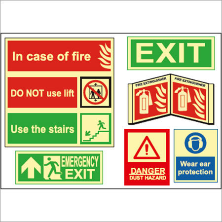 SIGNAGES