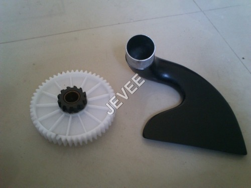 Toothed Wheel 52/12 & Suction Nozzle