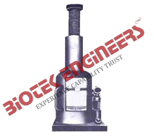 Integral Type Hydraulic Jacks - Capacity (30, 50 & 100 Kn)
