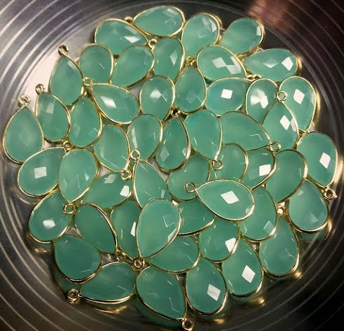 Aqua Chalcedony Gemstone Connector-Per टुकड़ा