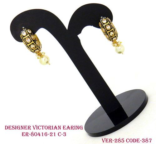 DESIGNER A. D.Earring