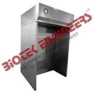 DISPENSING & SAMPLING BOOTH