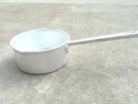 Aluminium Saucepan Interior Coating: Non