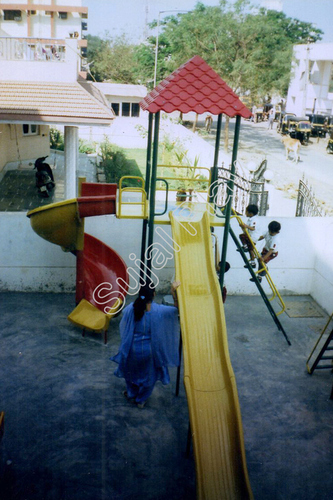 Square Deck Multiplay Unit