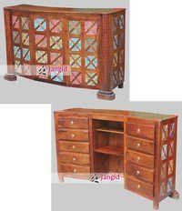 Traditional Indian Hand Carved Wine Bar Counter