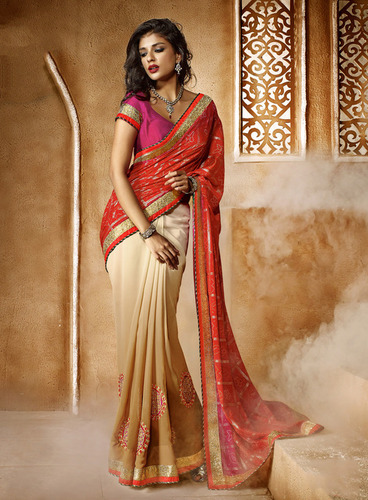 CREAM AND PEACH SHADED HEAVY BORDER DESIGNER SAREE