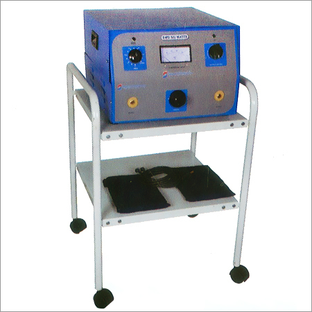 Medical Trolley By MATRIX HEALTHCARE PRODUCTS
