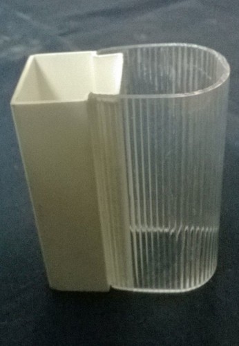 Tube light holder