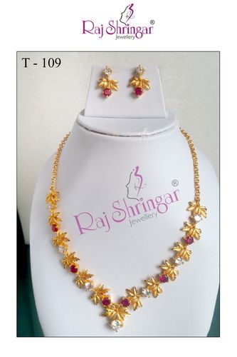 Designer Fashion Necklace Set