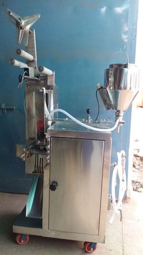 Liquid Filling And Packing Machine Application: Chemical