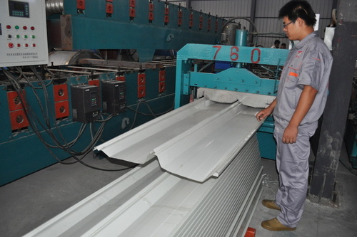 Standing Lock Roof Panel