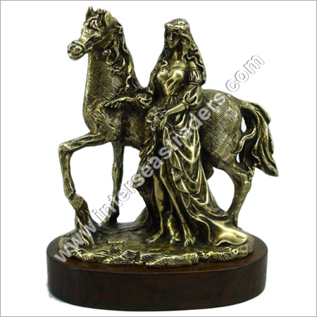 Decorative Metal Figurines