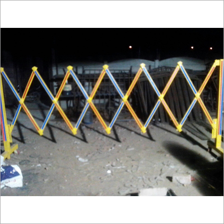 flexible (collipsible) Barricade
