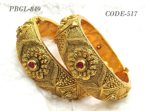 New Sunflower Shape Polki Bangles