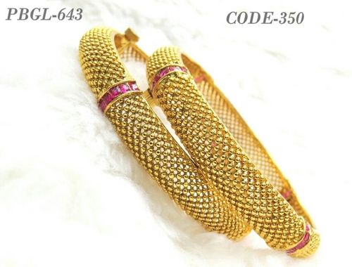 Fashion Trendy Designer Ruby Line Polki Bangles